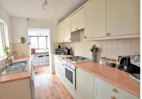 Stamford 2 Bed Terraced House Holiday Or Work